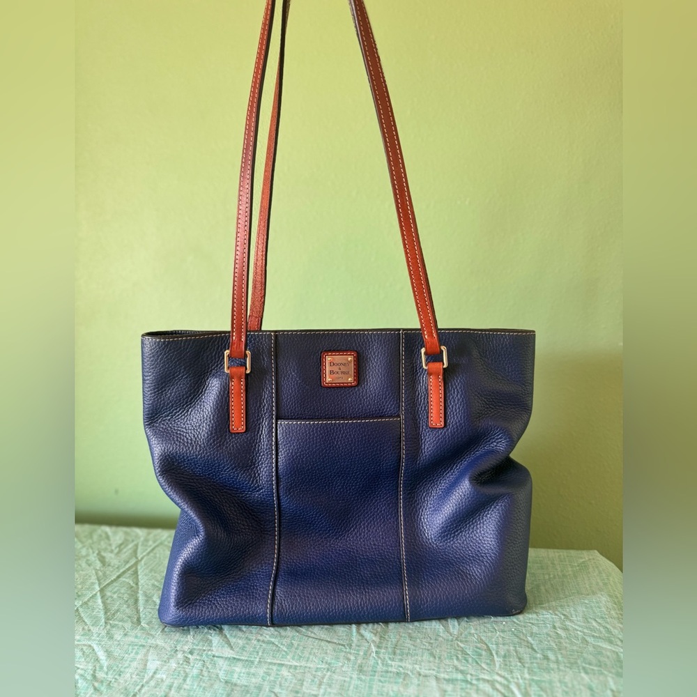 Dooney & Bourke large Navy Pebbled tote